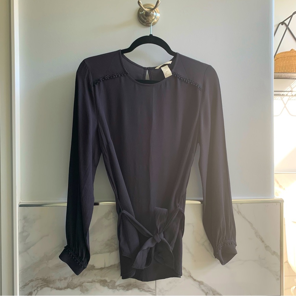 H&M Popover Blouse with Belt.  Trim Detail at Shoulders and Sleeves.
